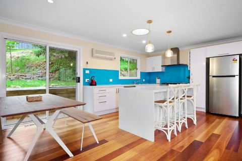 Spacious 3BR Family Haven In Upper Ferntree Gully - Perth Resorts 2