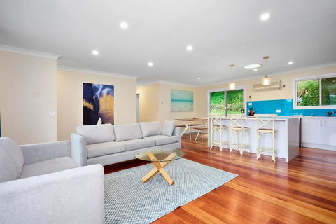 Spacious 3BR Family Haven In Upper Ferntree Gully - Perth Resorts 0