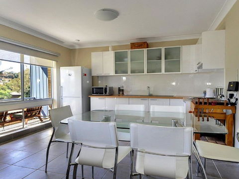 Beachside Getaway - 150m To Beach - Perth Resorts 3