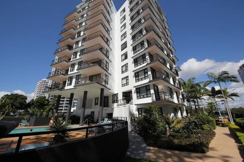 Beachside Neptune Resort Apt Upgraded! - Accommodation Perth 1