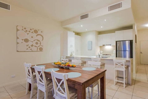 Beachside Penthouse With 360views - Perth Resorts 2