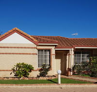 Beachside Retreat 2 - Accommodation Perth