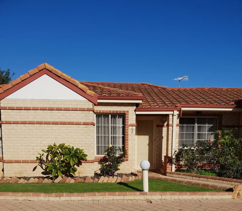 Beachside Retreat 2 - Accommodation Perth 0