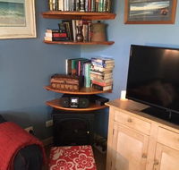 Beautiful Retreat by the Beach - 1 Lecaille Court - Accommodation Perth