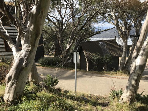 Beehive 18 - Accommodation Perth 1