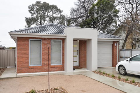 Beischer Apt A - Accommodation Perth 0