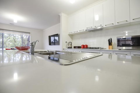 Beischer Apt B - Accommodation Perth 0