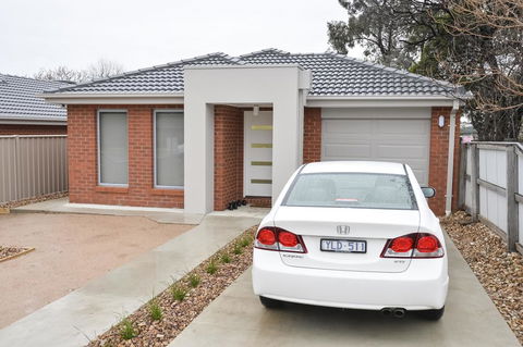 Beischer Apt B - Accommodation Perth 3