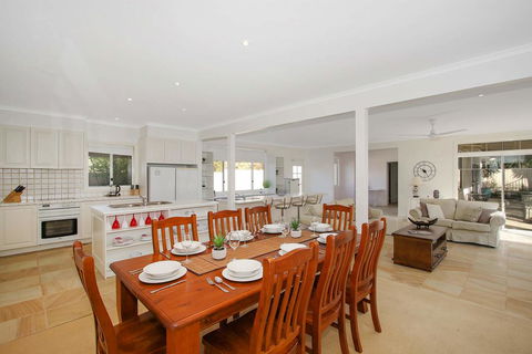 Bella House - Perth Resorts 0