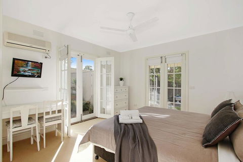 Bella House - Perth Resorts 2