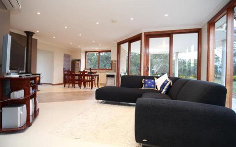 Bellfield Retreat - Accommodation Perth 3