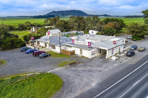 Bellum Hotel - Accommodation Perth 0