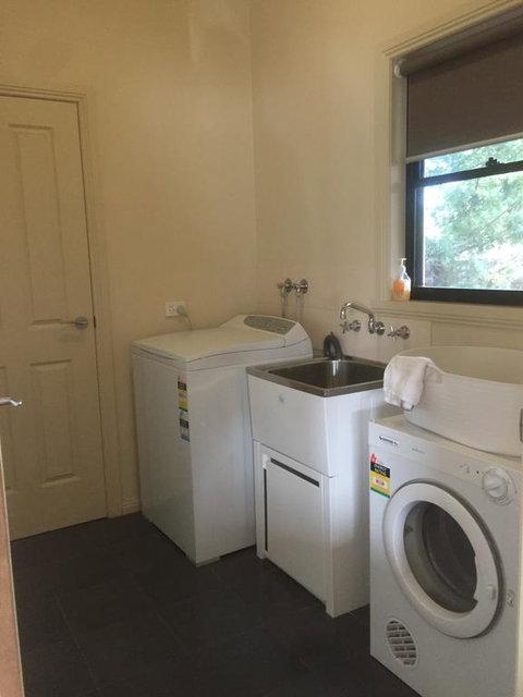 Bennett House Horsham - Accommodation Perth 2