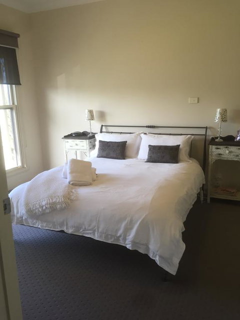 Bennett House Horsham - Accommodation Perth 0