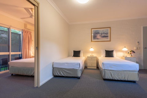 Benson Court Motel - Accommodation Perth 2