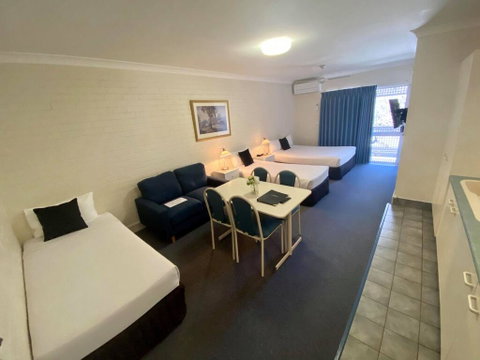 Benson Court Motel - Accommodation Perth 1