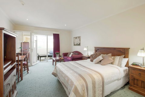 Best Western Crystal Inn - Perth Resorts 3