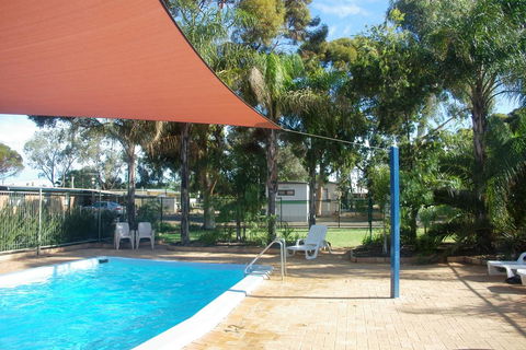 Big4 Acclaim Prospector Holiday Park - Accommodation Perth 0