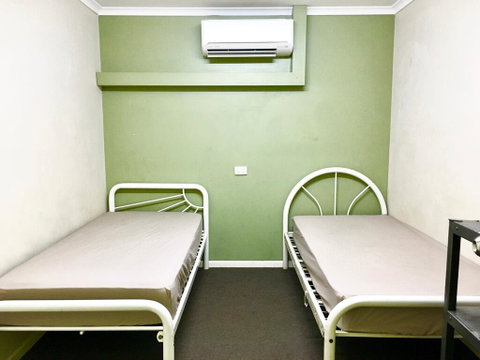 Bigfoot Backpackers - Accommodation Perth 2