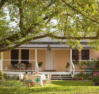 Bird House - Accommodation Perth