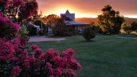 Birdhouse Cottage B&B - Accommodation Perth 0