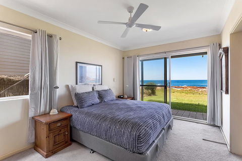 Birubi Lane 4 - Anna Bay - Accommodation Perth 2