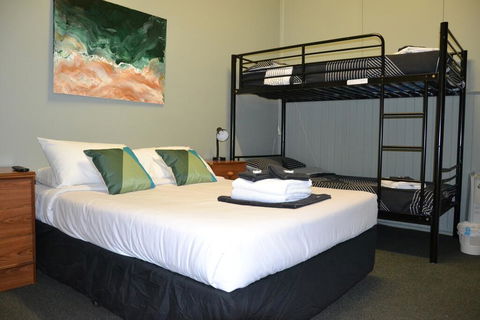 Black Diamond Lodge - Accommodation Perth 2