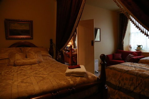 Blakes Manor Self Contained Heritage Accommodation - Accommodation Perth 2