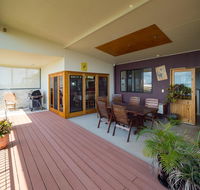 Blue Water Retreat - Upstairs - Accommodation Perth