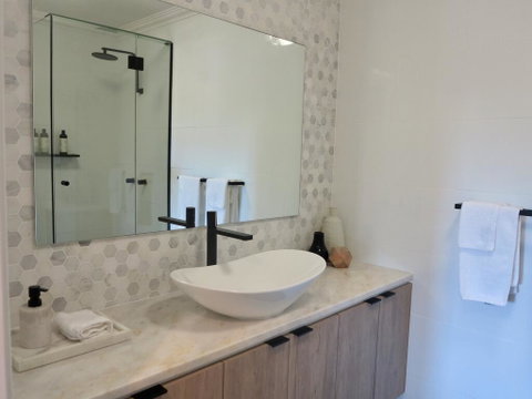 Bluewater Apartment - Accommodation Perth 3