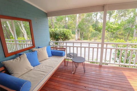 Bluewater Executive Villa In Raffertys Resort - Accommodation Perth 3