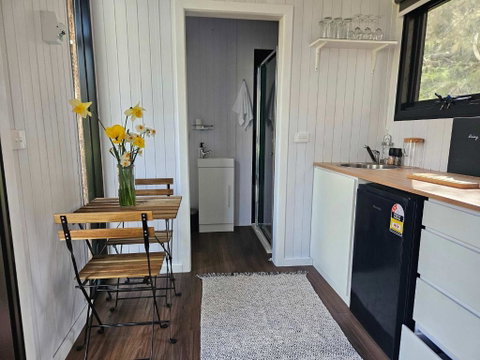 The Verge Of Nowhere Oak By Tiny Away - Accommodation Perth 2