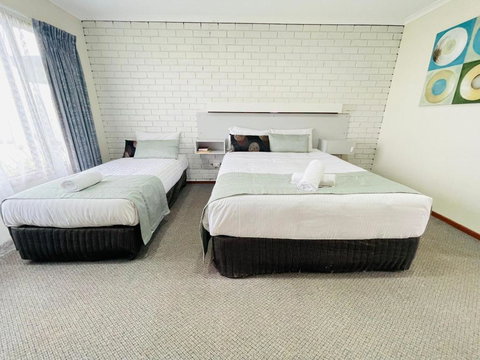 Warragul Views Motor Inn - Accommodation Perth 2