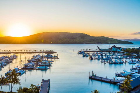 Yacht Harbour Tower 5 - Oceanviews, Buggy And Private Lift Access And Valet Service - Accommodation Perth 1