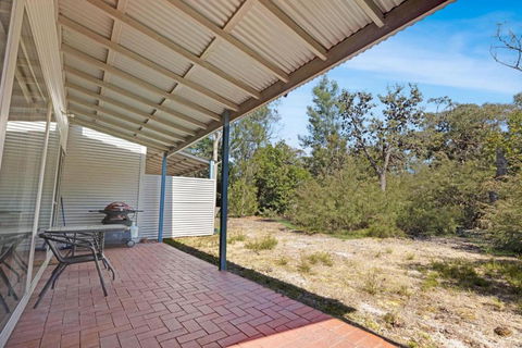 Amphion - Waterfront Retreat - Accommodation Perth 0