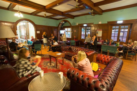 YHA Newcastle Beach - Accommodation Perth 3