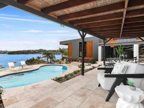 World Class Villa Manly Beach HarbourView Sauna Private Beach - Accommodation Perth 2