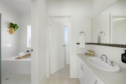 YARLU By Silver Sands - Accommodation Perth 1