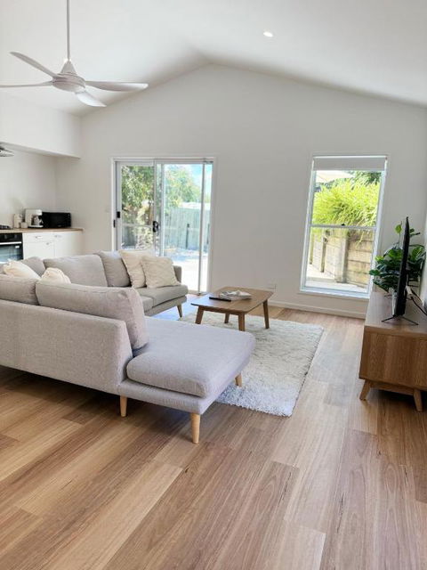 Yaroomba Guesthouse - Accommodation Perth 2