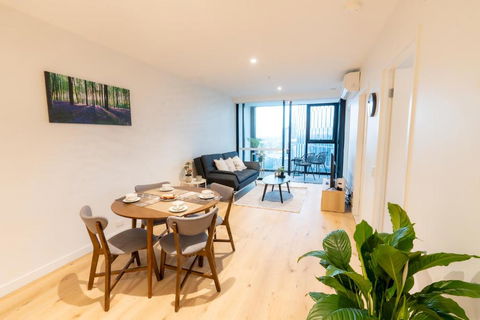 Yarra River View Apartment Room - Accommodation Perth 0