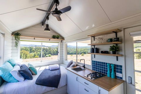 Yarra Valley Tiny House - Tiny Stays - Accommodation Perth 3