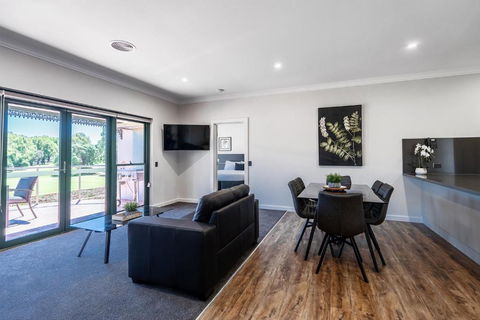 Yarrawonga Mulwala Golf Club - Accommodation Perth 2