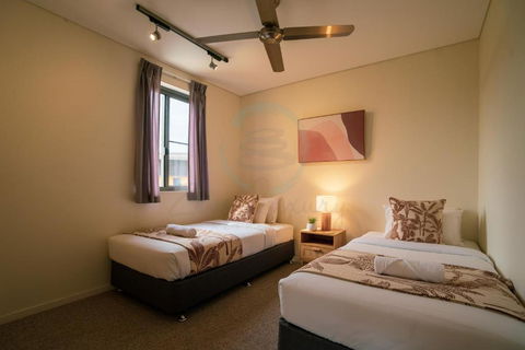 ZEN PARADISE - 2-BR Waterfront Ocean View Retreat - Accommodation Perth 1