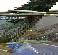 Small-Group Great Ocean Road and Twelve Apostles Full-Day Tour - Accommodation Perth