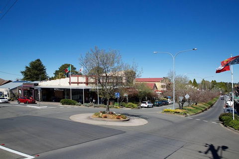 Private Blue Mountains Escape The Crowds SUV Tour - Perth Resorts 4