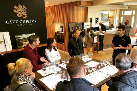 Tamar Valley Wine And Gin Tour With Lunch - Accommodation Perth 0