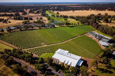 Busselton Jetty + Train Ride + Winery + Scenic Drive Full Day Tour - Accommodation Perth 3