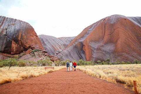 2-Day Uluru (Ayers Rock) And Kata Tjuta Trip From Alice Springs - Accommodation Perth 1