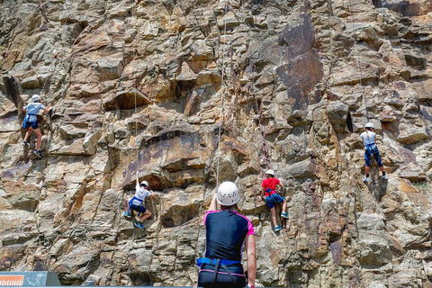 Rock Climbing At The Kangaroo Point Cliffs In Brisbane - Perth Resorts 2