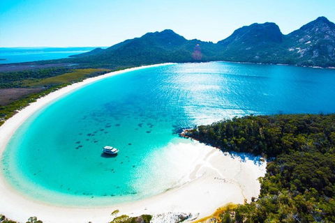 Wineglass Bay Private Charter Service - Accommodation Perth 2